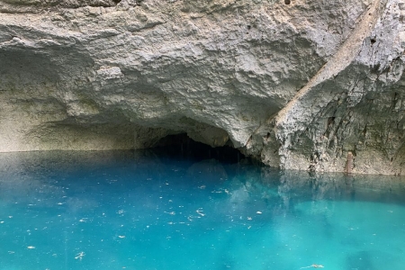 La Fontaine de Vaucluse le Samedi 1er Mai