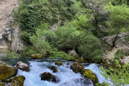 La Fontaine de Vaucluse le Dimanche 2 Mai 2021